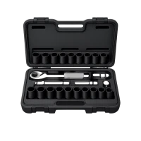 Kulcsok és dugókulcsok (29)