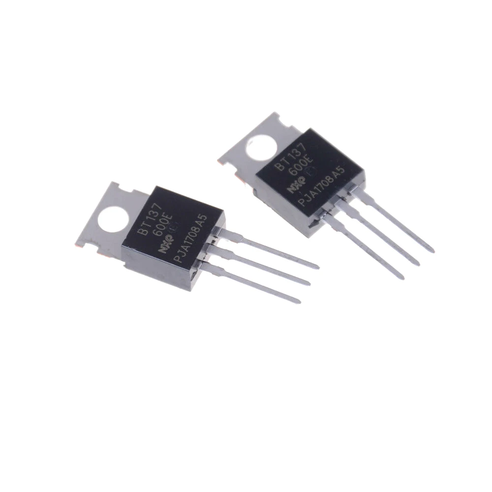 Detalle del triac BT137-600E 8A 600V en pack de 5 unidades