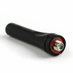 Antena 6cm Baofeng para walkie talkie en fondo blanco