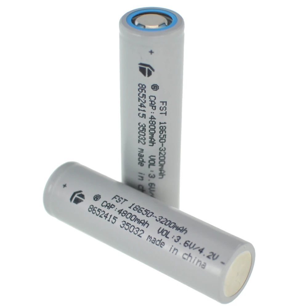 18650 3200mAh újratölthető lítium Li-ion akkumulátor 3,7V