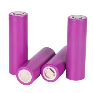 Nagy kapacitású 21700 4800mAh Li-Ion újratölthető akkumulátor 3,7V