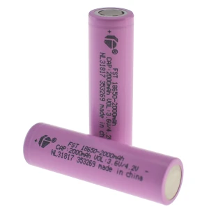 18650 újratölthető 2000mAh 3,7V lítium akkumulátor Satkit