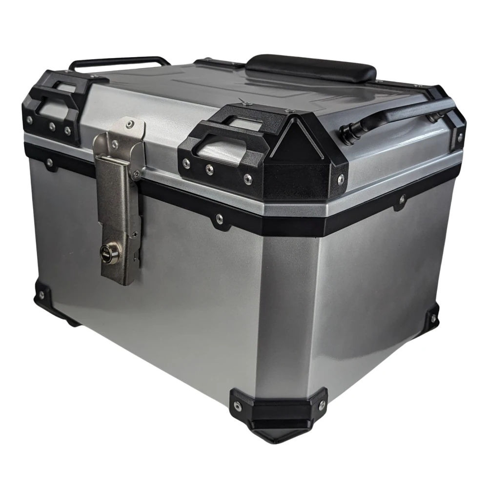 Univerzális motoros topcase 45L ezüst - szögletes sisaktartó doboz 1 sisakhoz