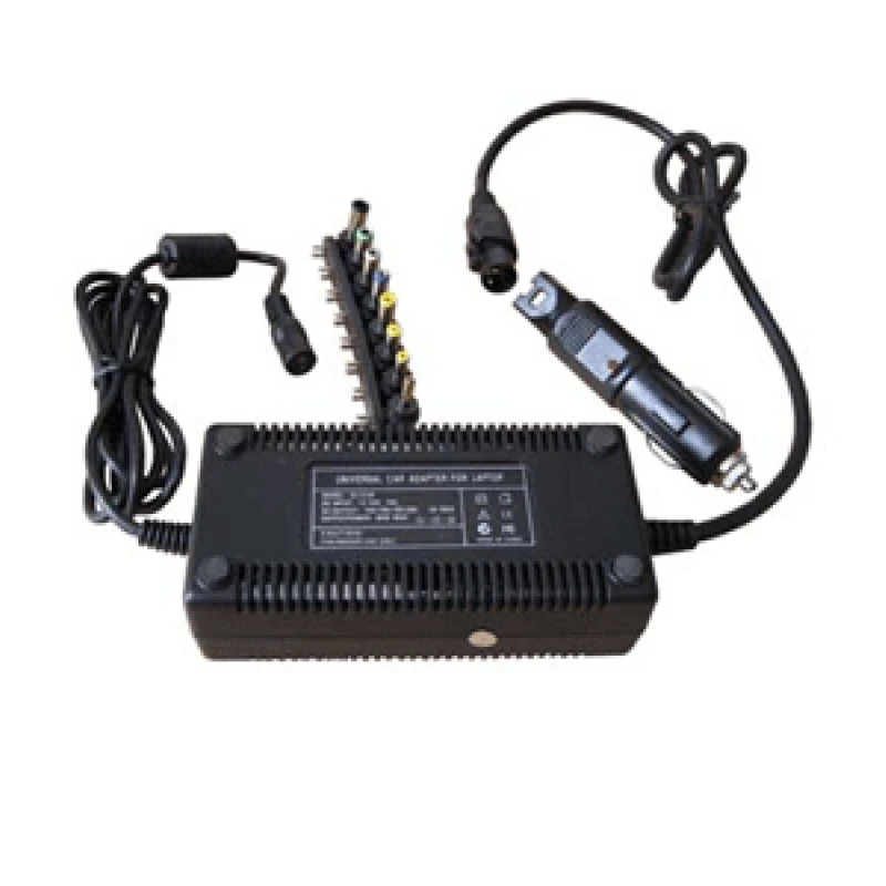 Univerzális autós laptop töltő 100W, több márkával kompatibilis
