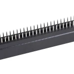 Detalle del conector metálico para cartuchos Sega Mega Drive