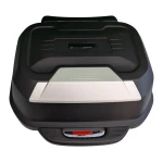 47L motorkerékpár sisaktartó doboz - univerzális, levehető zárral és háttámlával