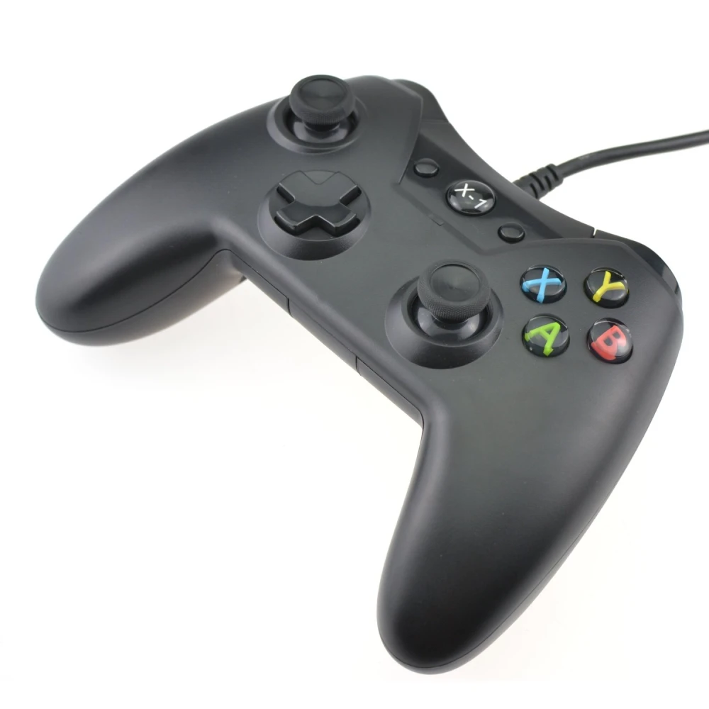 Vista frontal del mando compatible Xbox One con cable para PC y Xbox 1