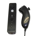 Wii Remote vezérlőcsomag beépített Motion Plus-szal és kompatibilis fekete Nunchuckkal