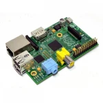 Raspberry Pi Model B 700MHz, 512MB RAM elektronikai projektekhez