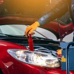 Herramientas para quitar calafateo y pegatinas sin dañar superficies