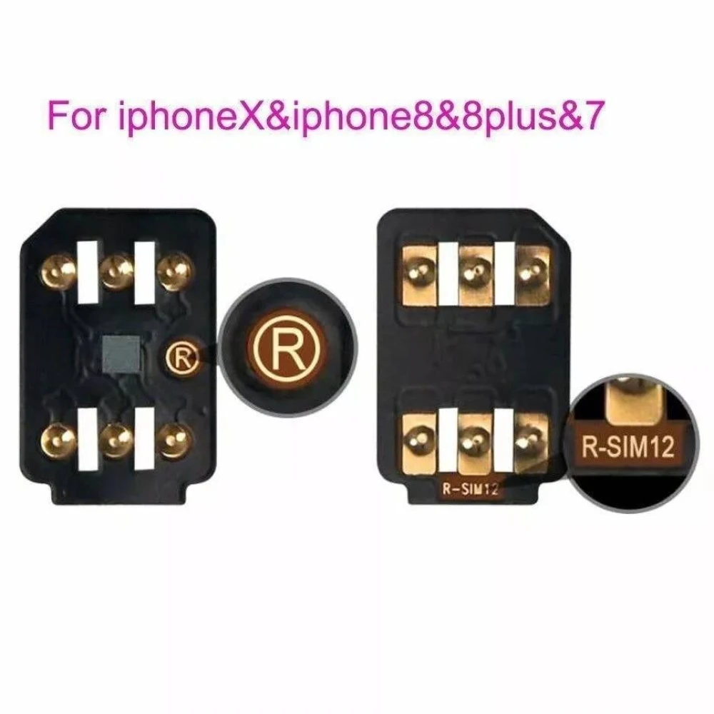 Vista frontal de la tarjeta unlock R-SIM 12 para iPhone