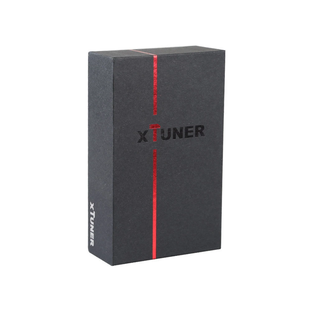 Detalle del puerto OBDII del Xtuner E3 para diagnóstico de coches